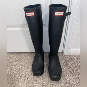 Hunter Rain boots size 8 black great condition